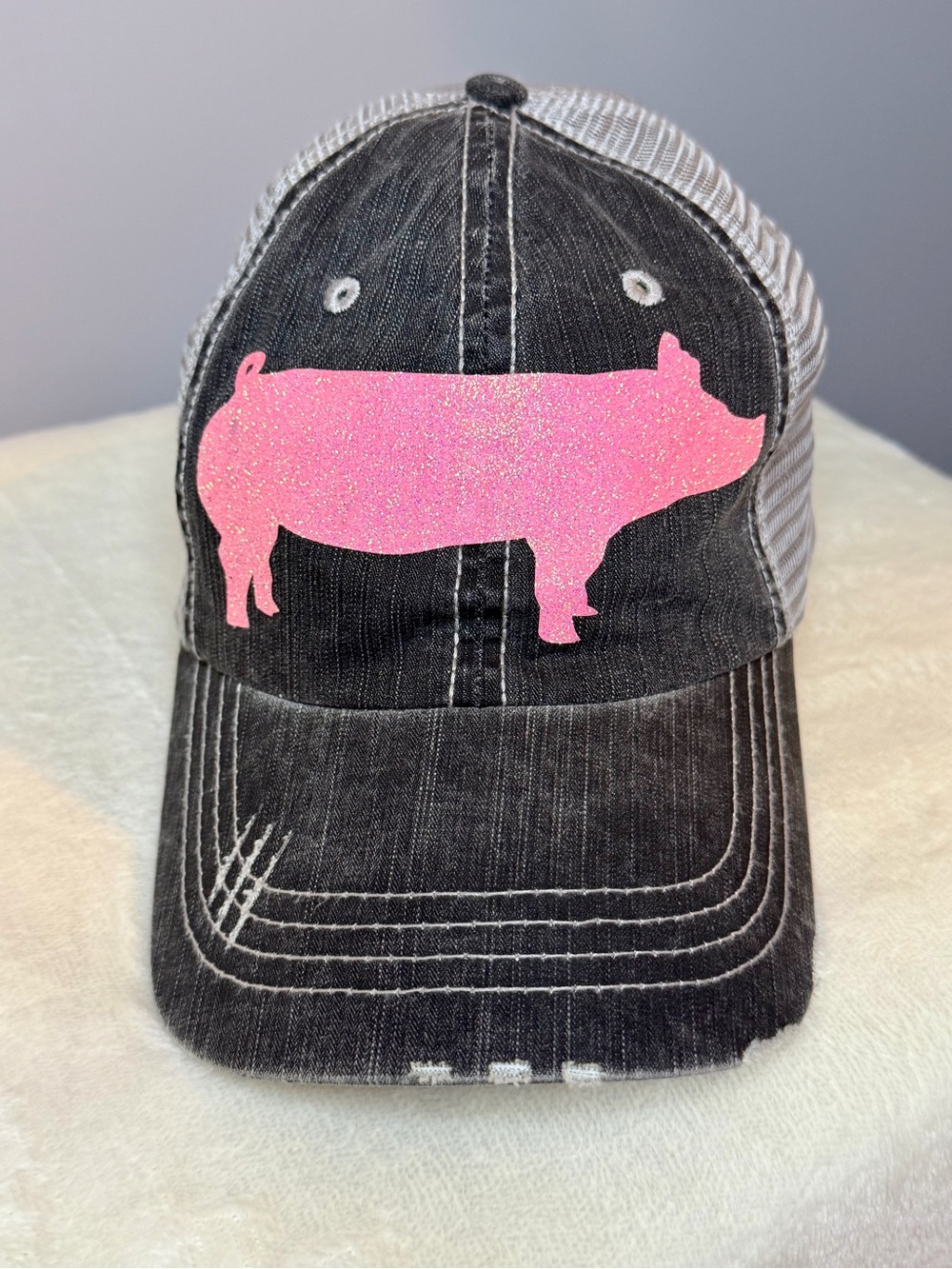 Black Distressed Trucker Hat with Pink Glitter Pig Graphic